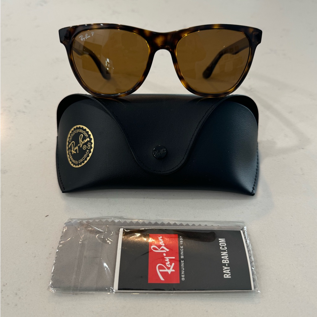 RayBan Sunglasses  Rb4184 71083 5417 145 3p  Polarized  Brand New